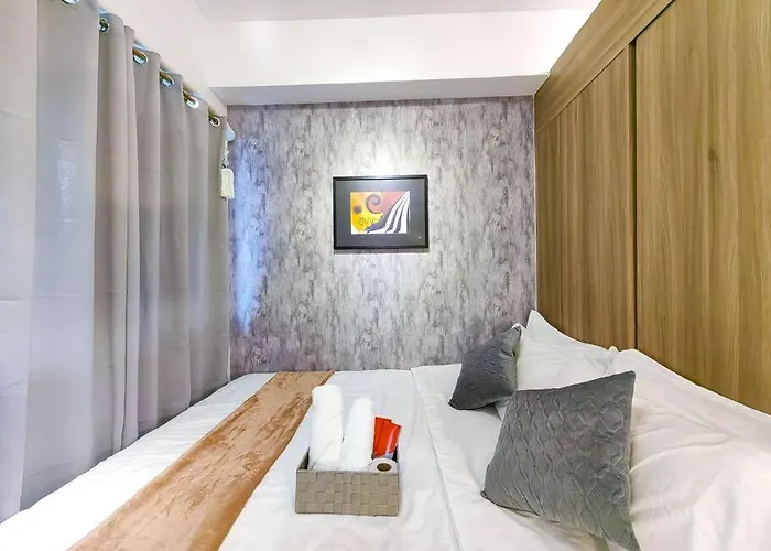 Citispace 1br Condotel At Fame Residences #fm03a Apartment Manila