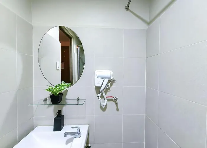 Citispace 1br Condotel At Fame Residences #fm03a Apartment Manila